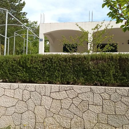 Vila Kuca Za Odmor Maka Kučiće Exteriér fotografie
