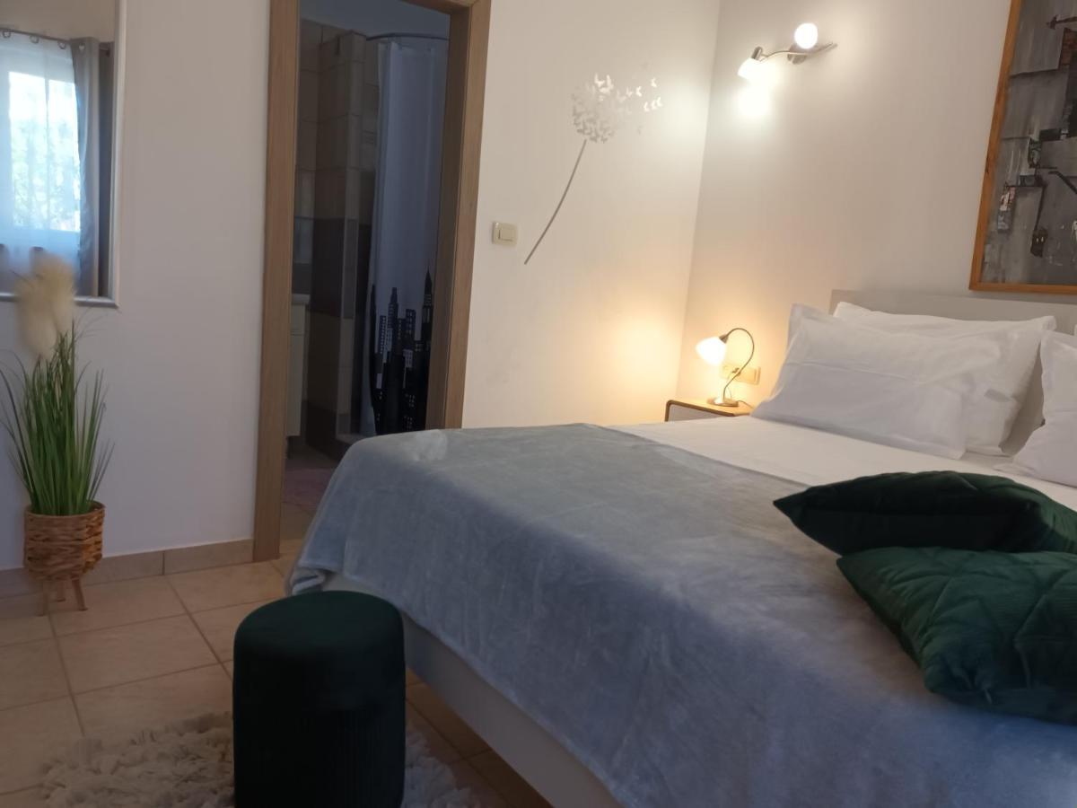 Vila Kuca Za Odmor Maka Kučiće Exteriér fotografie